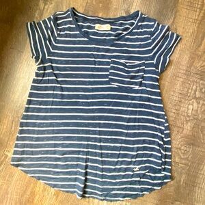 Hollister XS Navy Striped Crew Neck